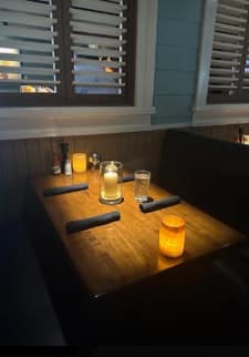131 Main Seating