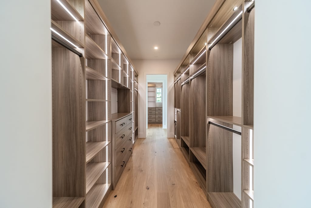 The Closet Niche in Mooresville