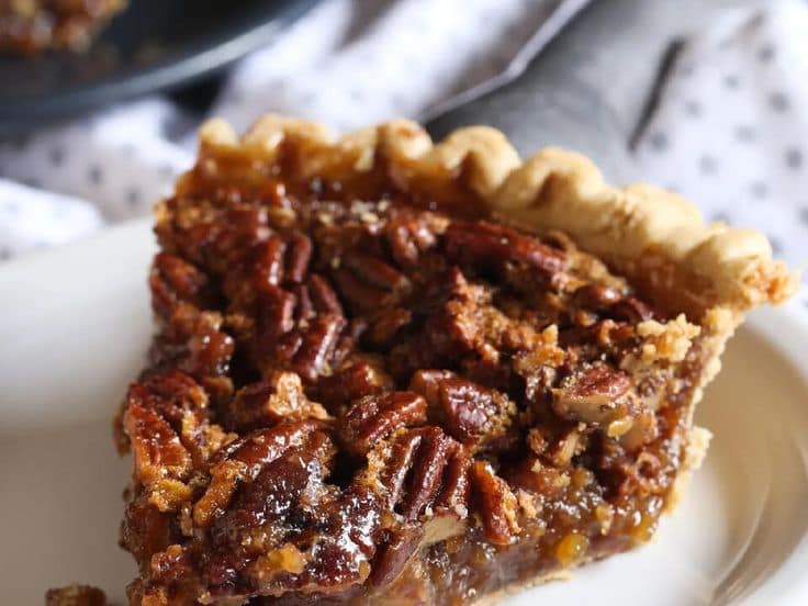 MaMa Dips Pecan Pie